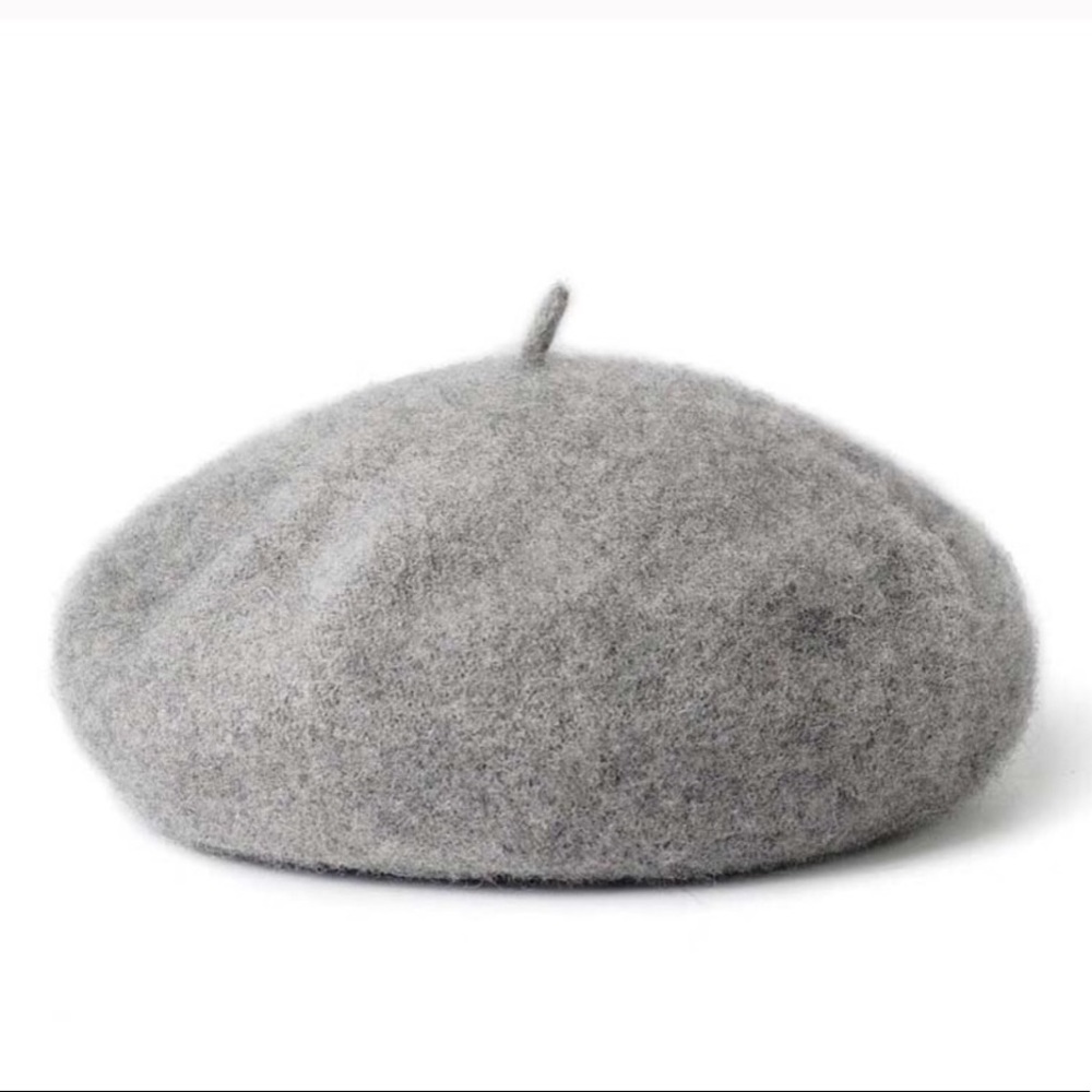 Grey Beret 💕